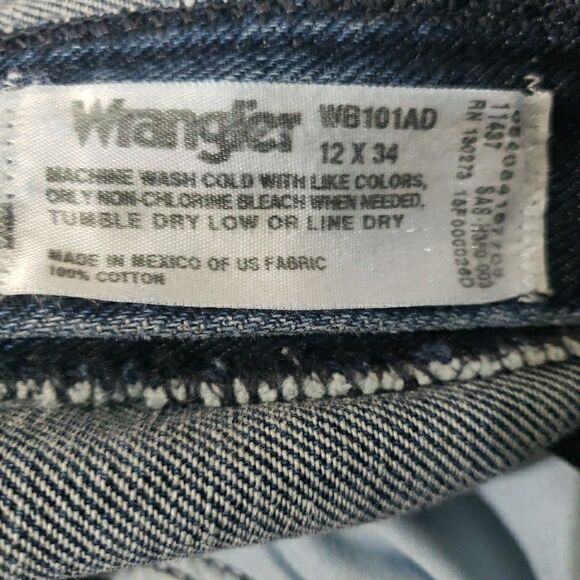 Wrangler Blues WB101AD Size 12 x 34 Relaxed Fit Blue Jeans Dark Wash Women's - Picture 13 of 13